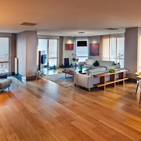 Aparthotel Fraser Place Anthill 5*