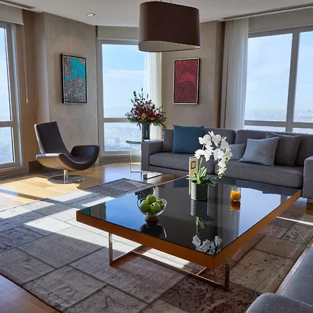 Fraser Place Anthill 4*