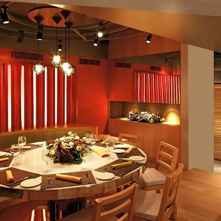 Fraser Place Anthill 5*