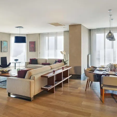 Hotell Fraser Place Anthill 5*