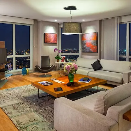 Aparthotel Fraser Place Anthill 5*