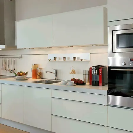 Apartmanhotel Fraser Place Anthill 5*