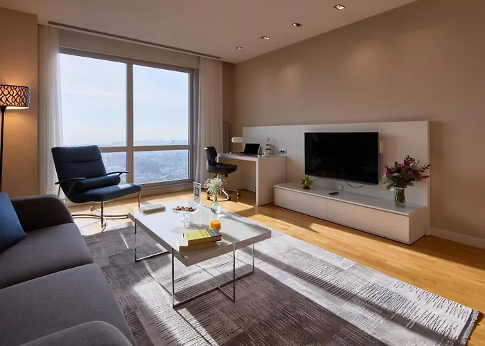 شقة فندقية فريزر بليس أنتهل 5*