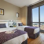 Fraser Place Anthill 5*
