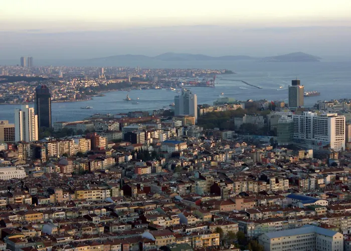 Fraser Place Anthill Istanboel