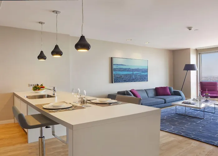 Fraser Place Anthill Aparthotel 5*