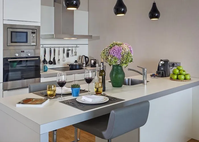 Fraser Place Anthill 5*