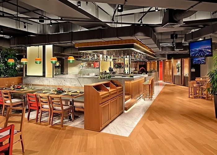 Aparthotel Fraser Place Anthill 5*